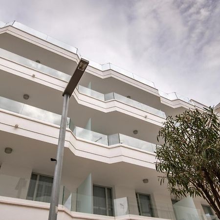 קאלה מילור Sea Breeze Apartments מראה חיצוני תמונה